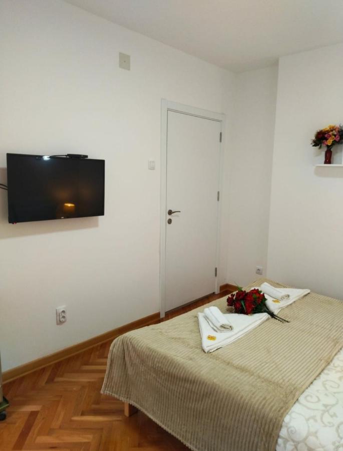 Palace Luxury Apartments The Heart Of Beograd Bagian luar foto