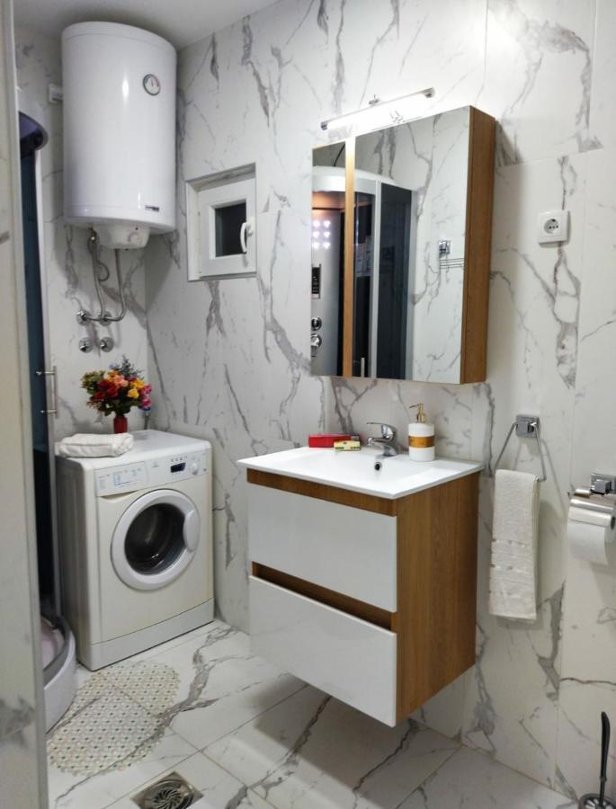 Palace Luxury Apartments The Heart Of Beograd Bagian luar foto